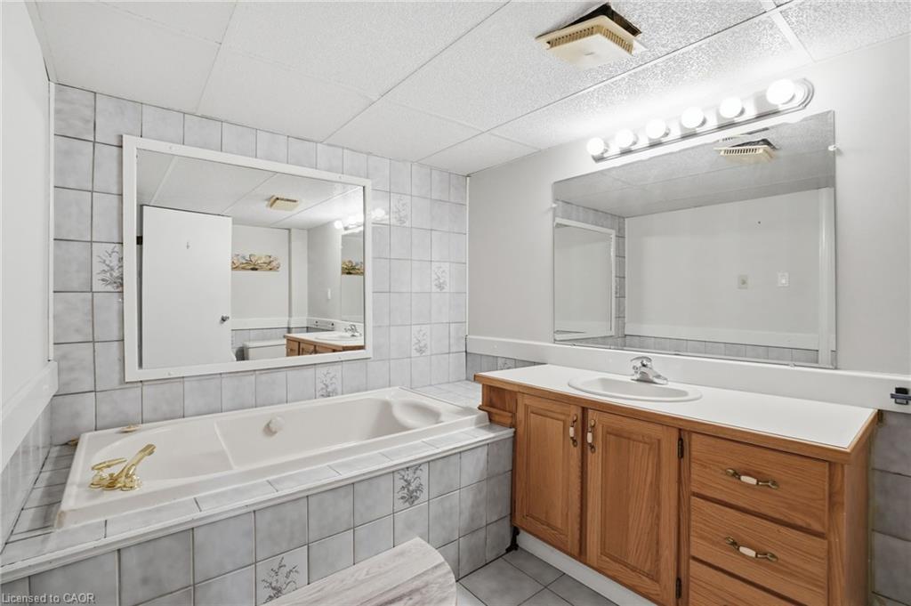 94 Wendover Drive Property Photo 38