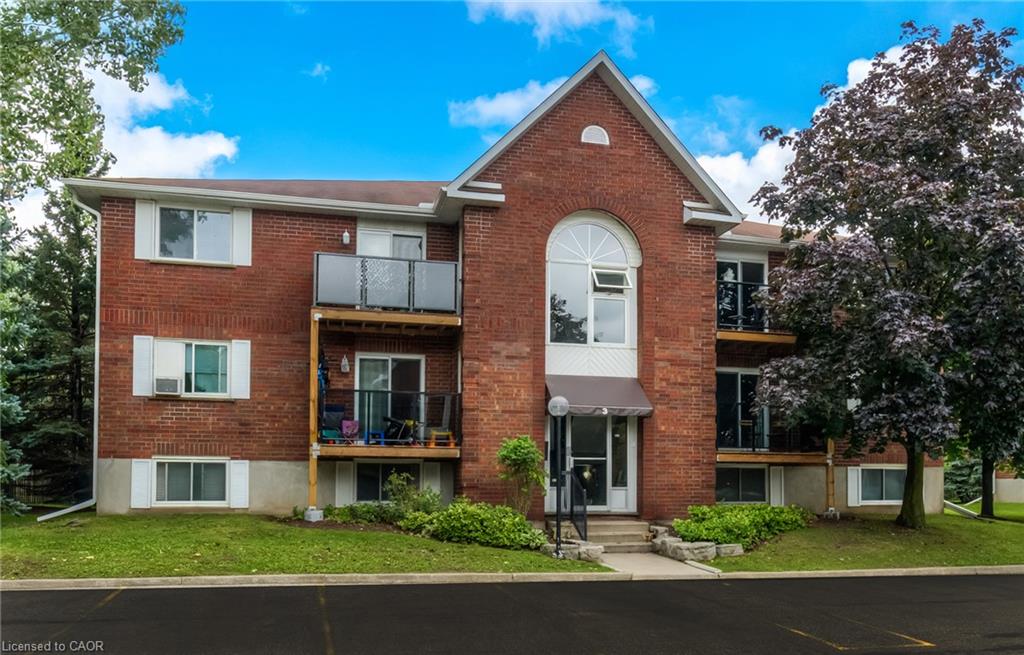 312-565 Greenfield Avenue Property Photo 1
