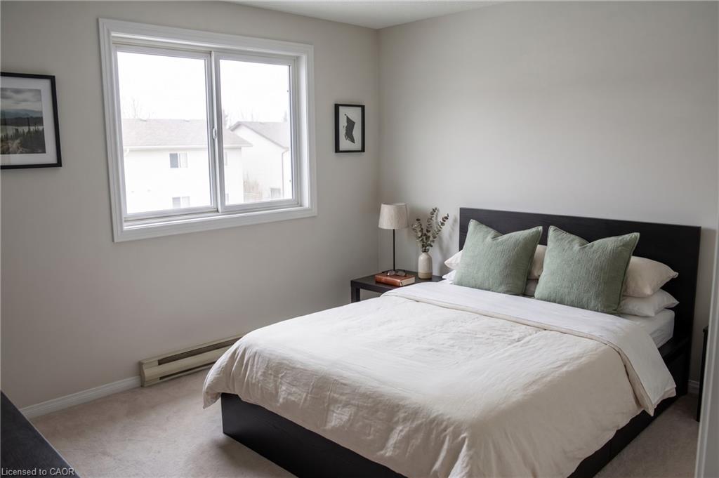312-565 Greenfield Avenue Property Photo 5