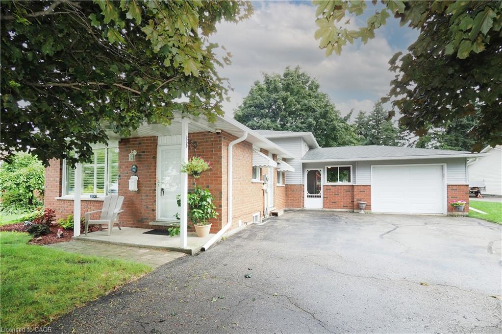 219 Foxhunt Road Property Photo 1