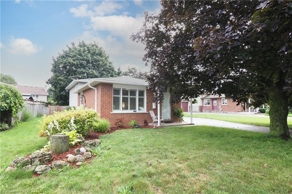 219 Foxhunt Road Property Photo 2