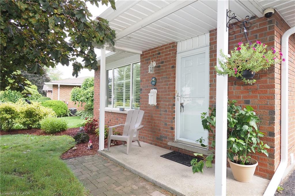 219 Foxhunt Road Property Photo 3