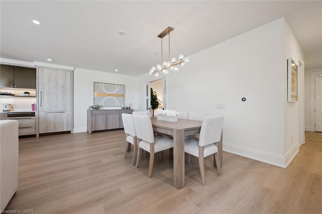 409-6523 Wellington Road 7 Property Photo 13