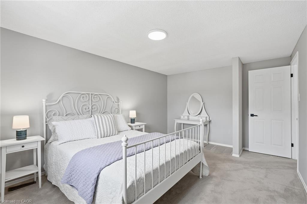 10 Acacia Street Property Photo 27