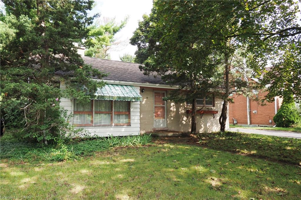 12 Oakwood Avenue Property Photo 3