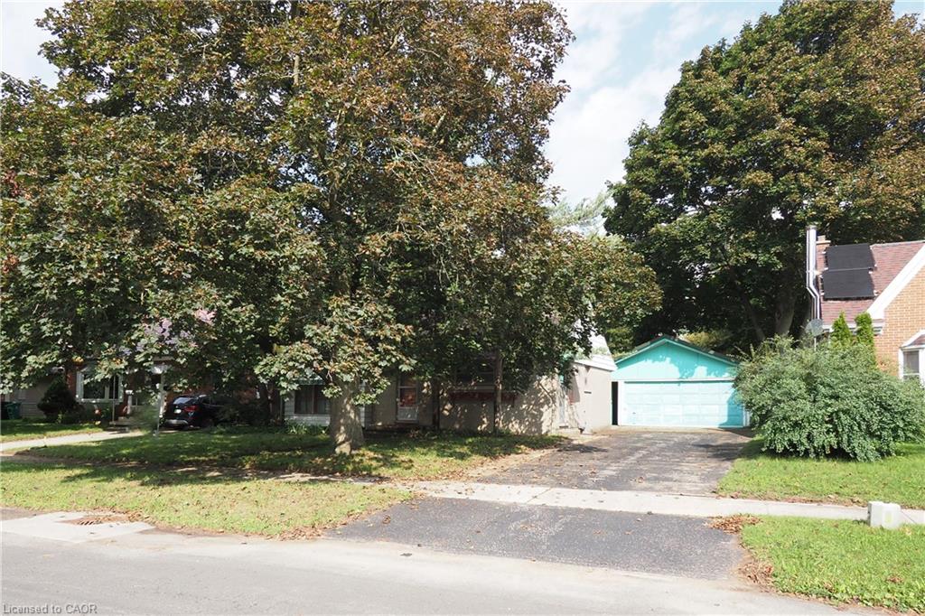 12 Oakwood Avenue Property Photo 4
