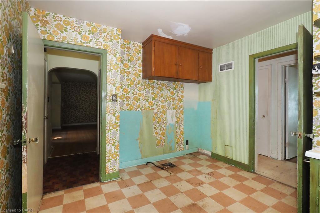 12 Oakwood Avenue Property Photo 12