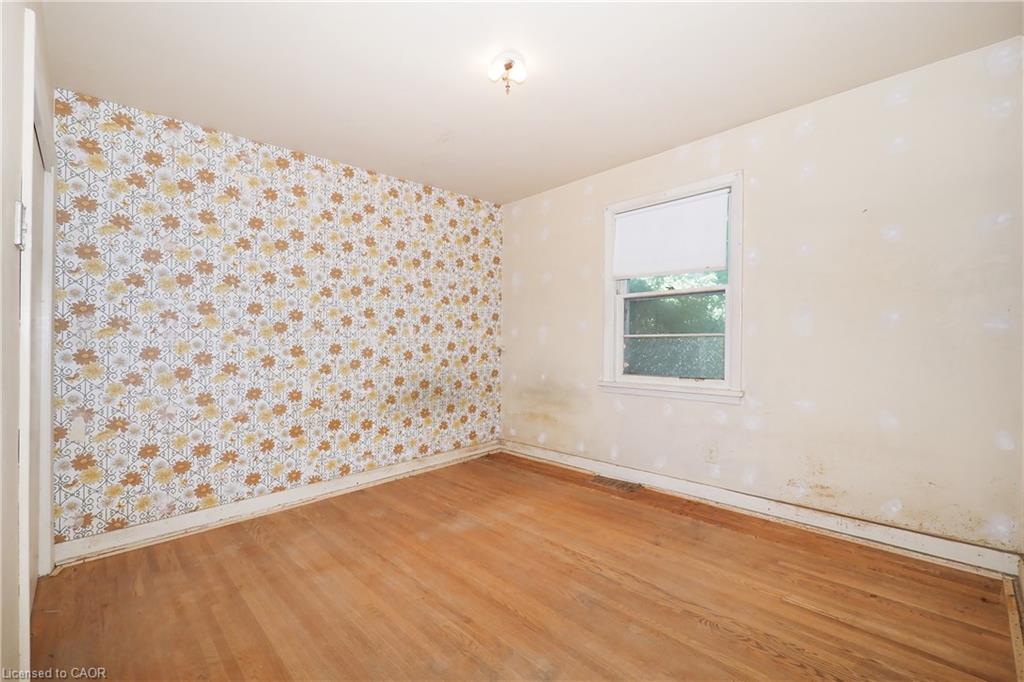 12 Oakwood Avenue Property Photo 13