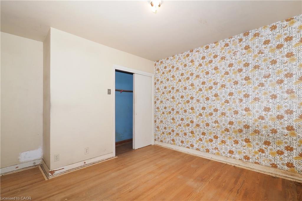 12 Oakwood Avenue Property Photo 14