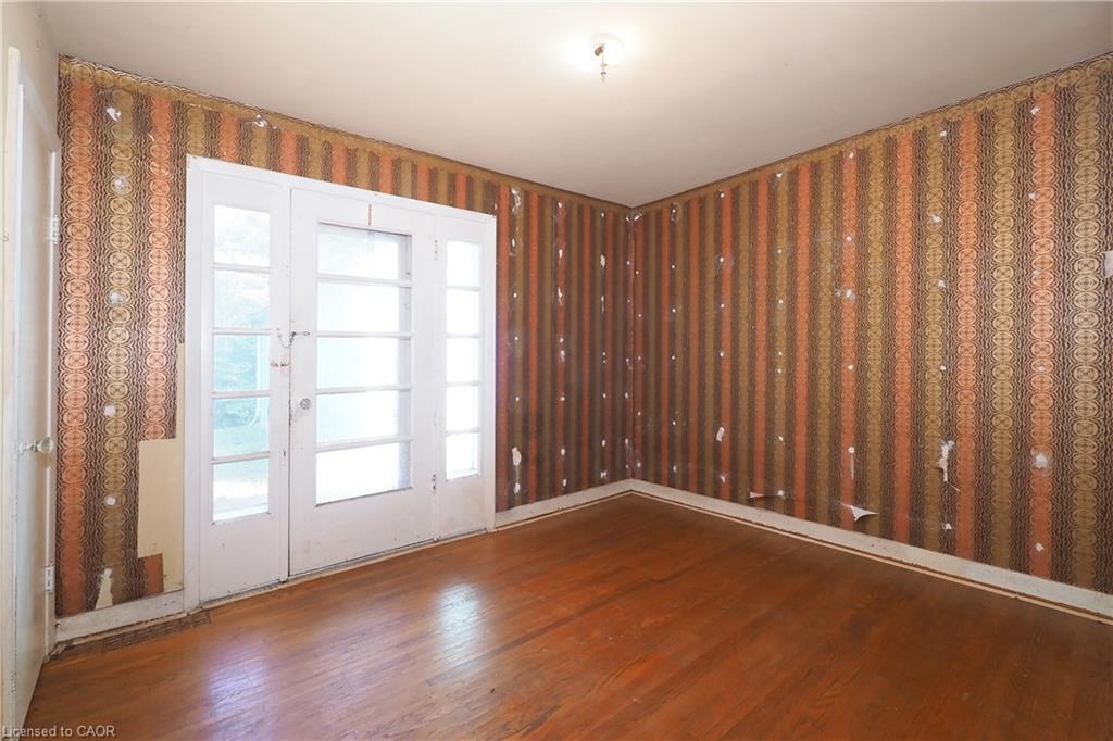 12 Oakwood Avenue Property Photo 16