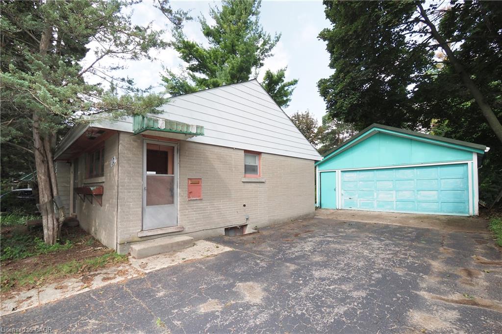 12 Oakwood Avenue Property Photo 29