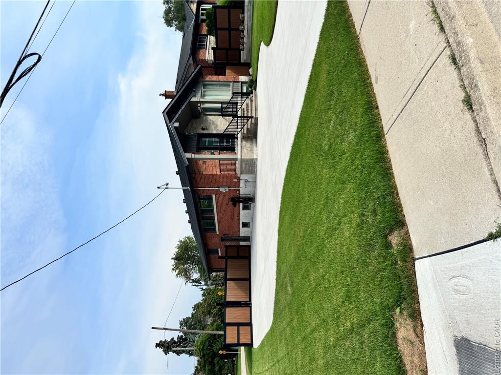 2-29 Battlefield Avenue Property Photo 3