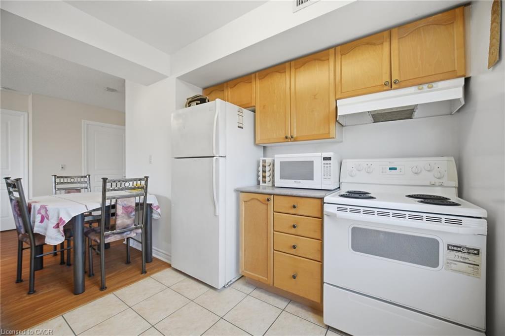 313-300 Ray Lawson Boulevard Property Photo 13