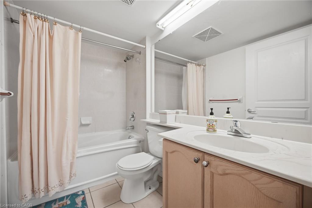 313-300 Ray Lawson Boulevard Property Photo 23