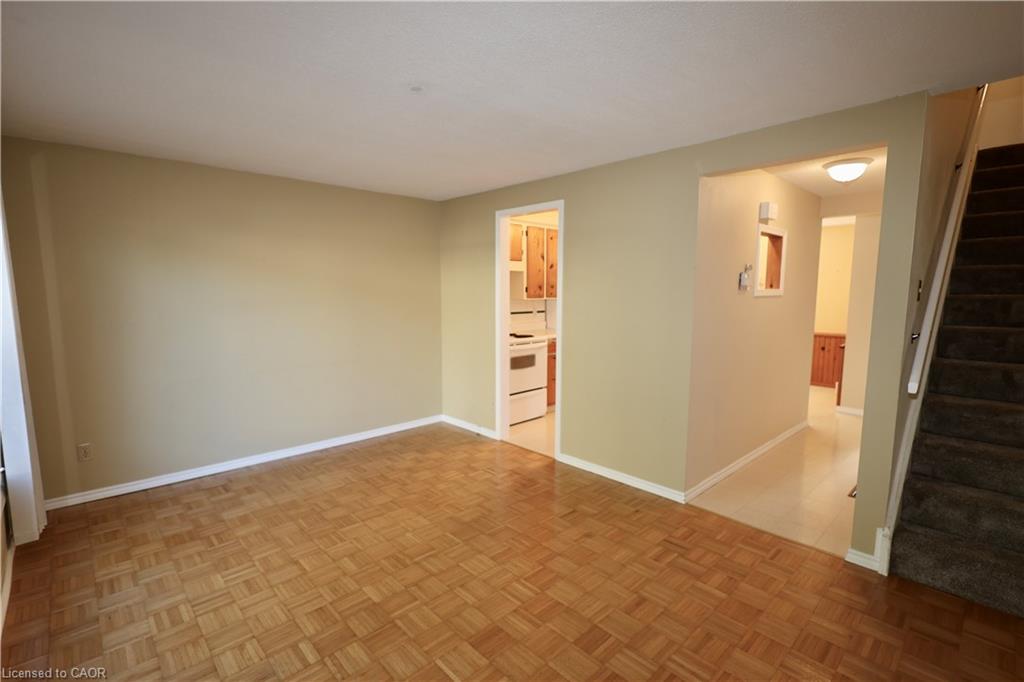34-91 Avonwood Drive Property Photo 8
