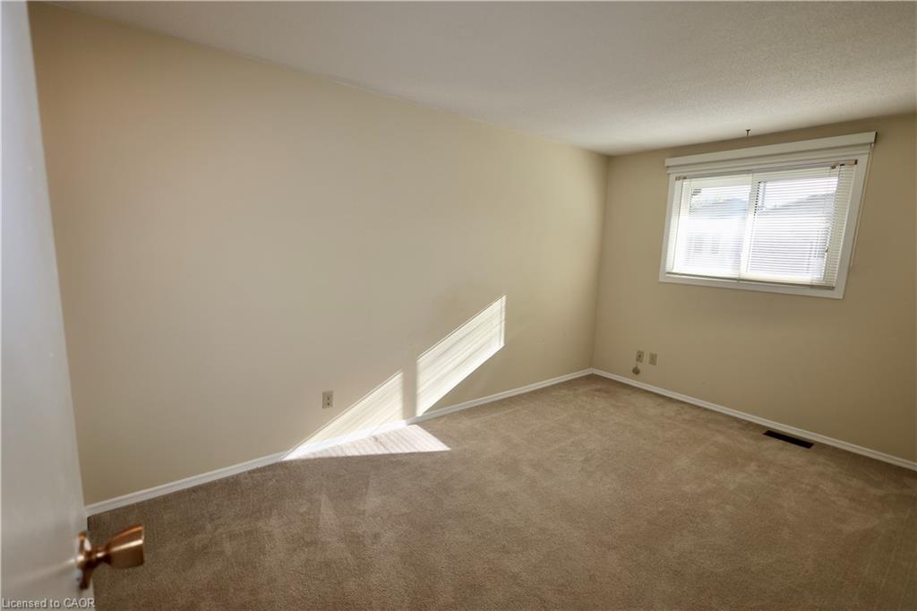 34-91 Avonwood Drive Property Photo 10