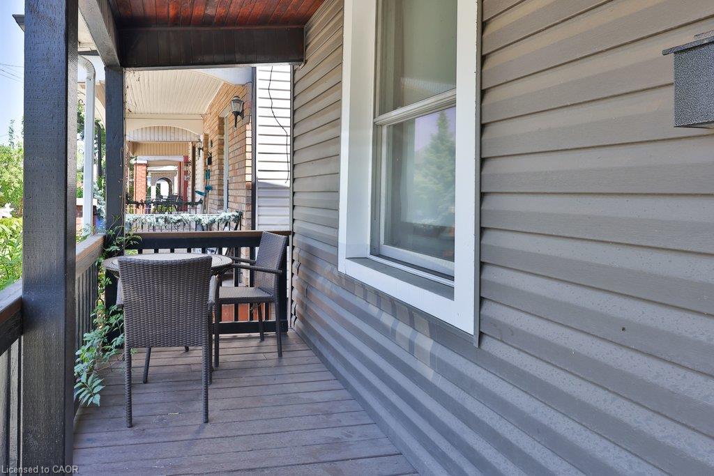 88 Chestnut Avenue Property Photo 3