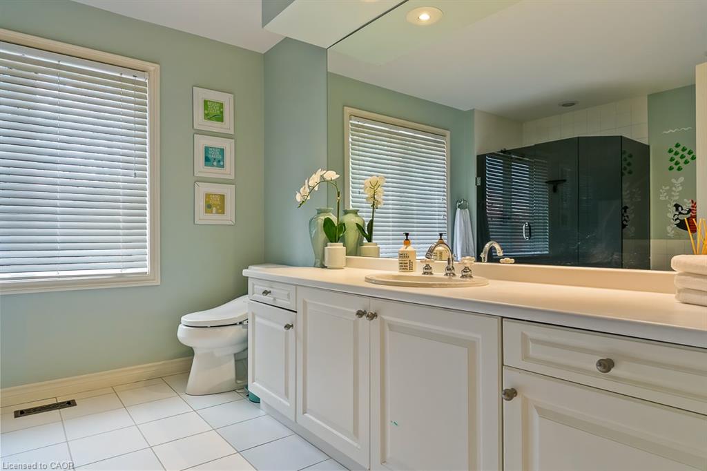 2372 Carrington Place Property Photo 27