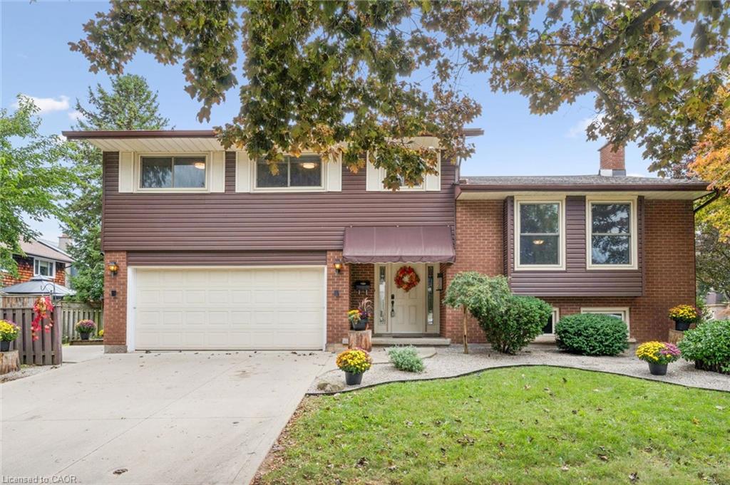 21 Colebrook Court Property Photo 1