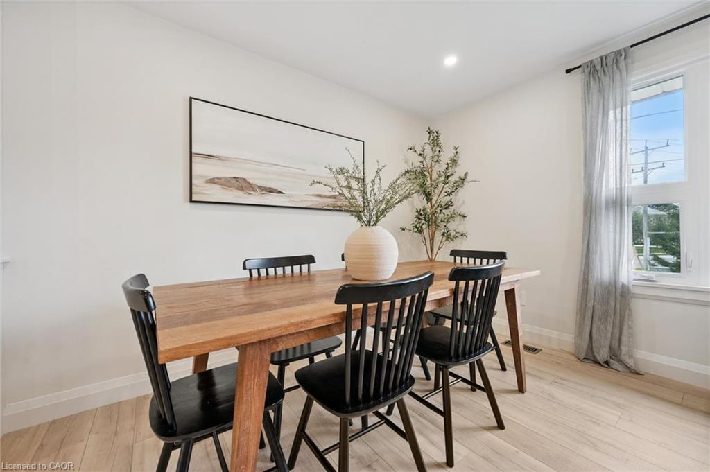 8 Christian Street Property Photo 8