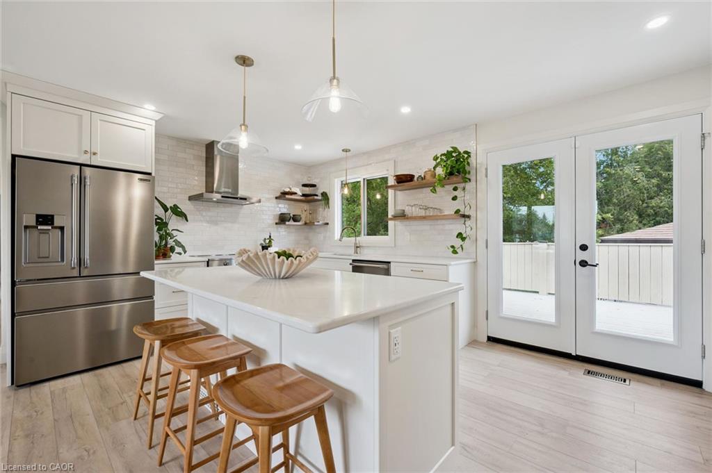 8 Christian Street Property Photo 11