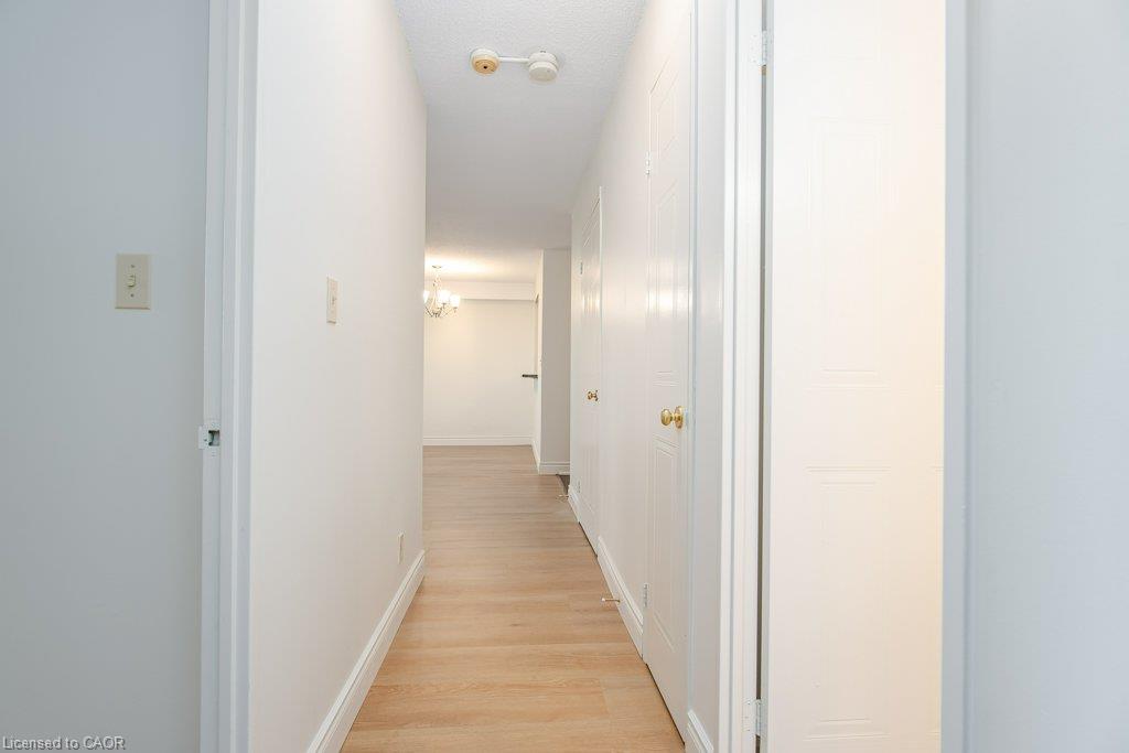 409-18 Holborn Court Property Photo 25