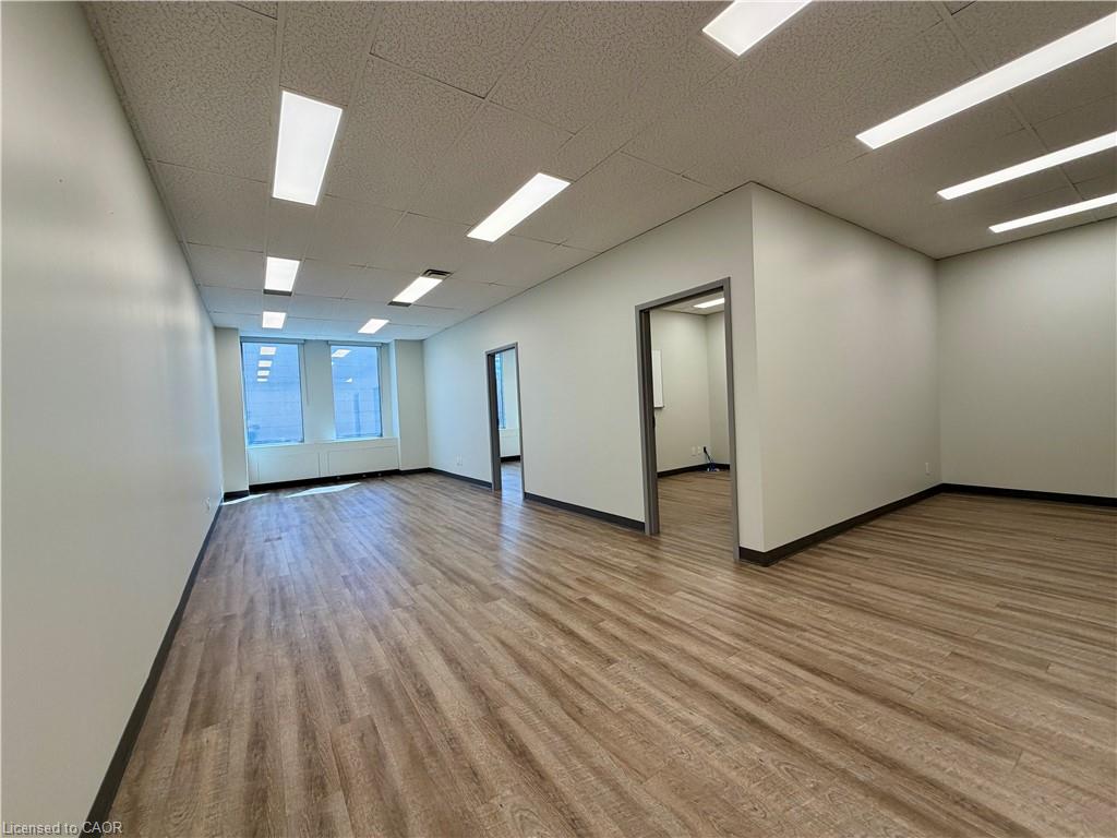 20 Hughson Street S Suite 707 Property Photo 5