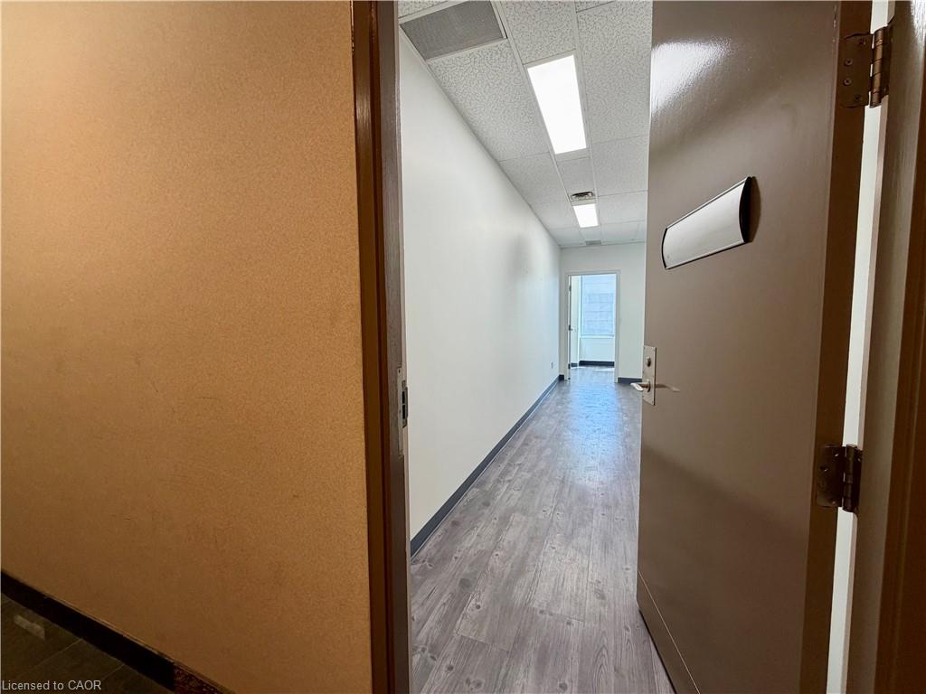 20 Hughson Street S Suite 905 Property Photo 3