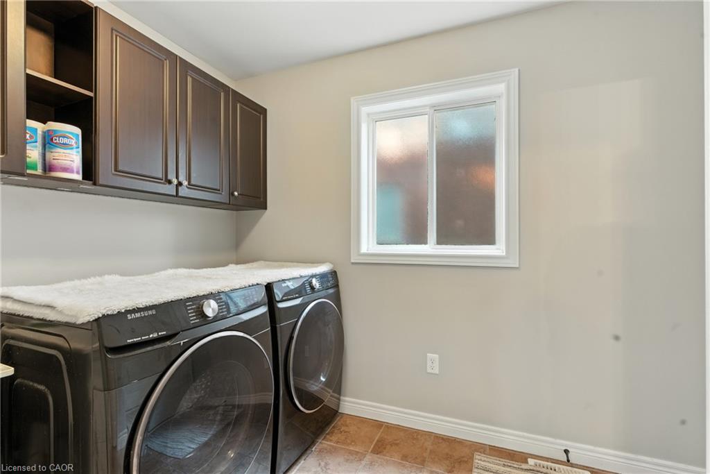 27 Southwood Crescent Property Photo 11