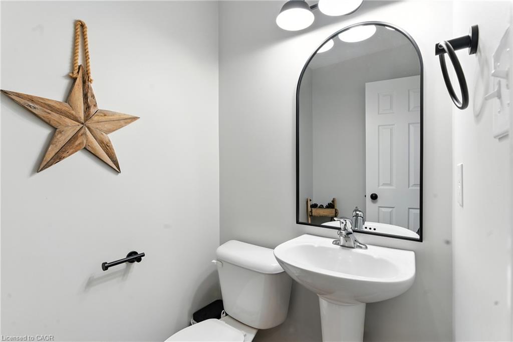27 Southwood Crescent Property Photo 12