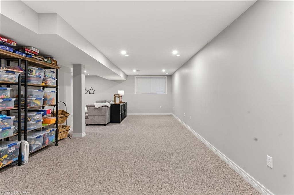 27 Southwood Crescent Property Photo 30