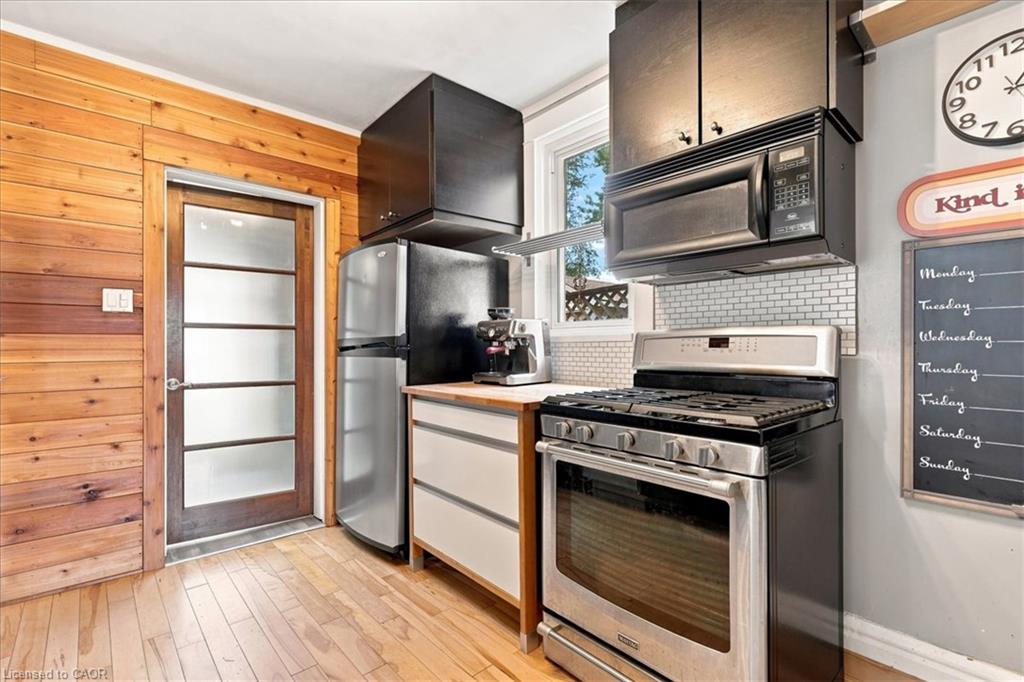 40 Guelph Street Property Photo 8