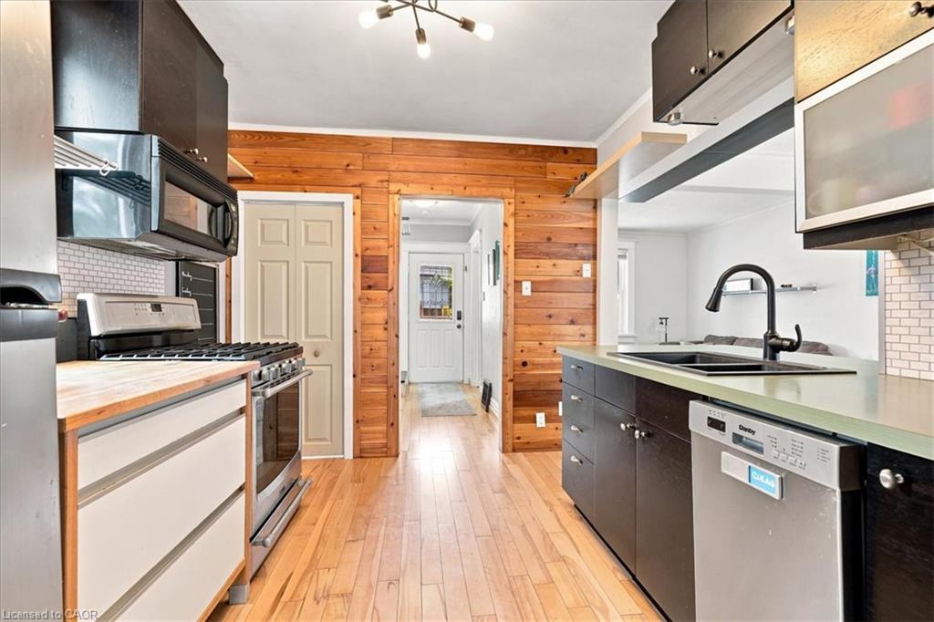 40 Guelph Street Property Photo 13