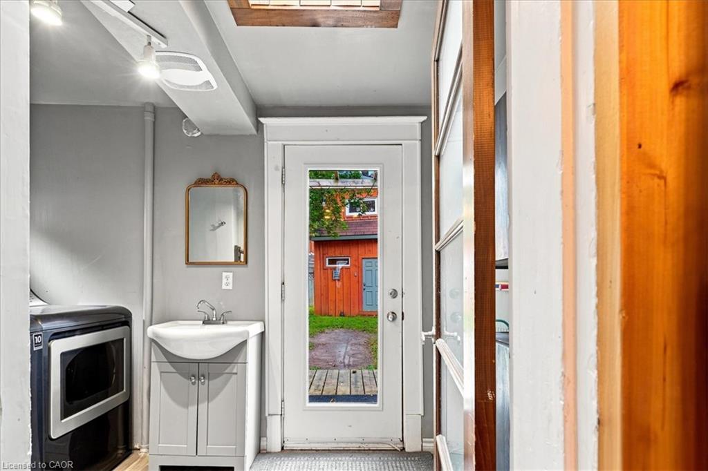 40 Guelph Street Property Photo 15