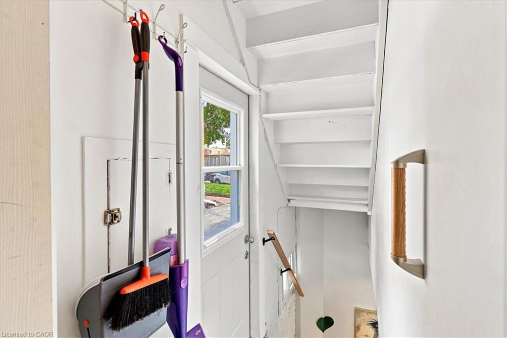 40 Guelph Street Property Photo 16