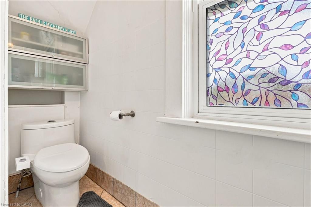 40 Guelph Street Property Photo 18