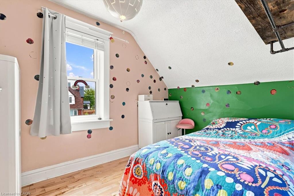 40 Guelph Street Property Photo 19