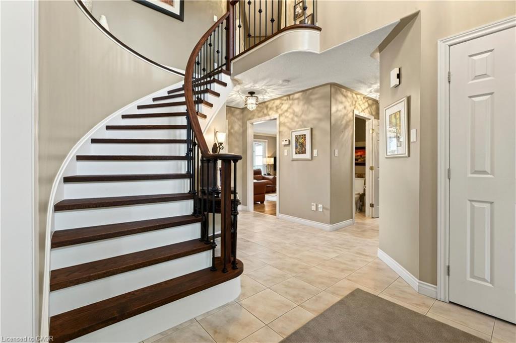 4 Lido Drive Property Photo 6