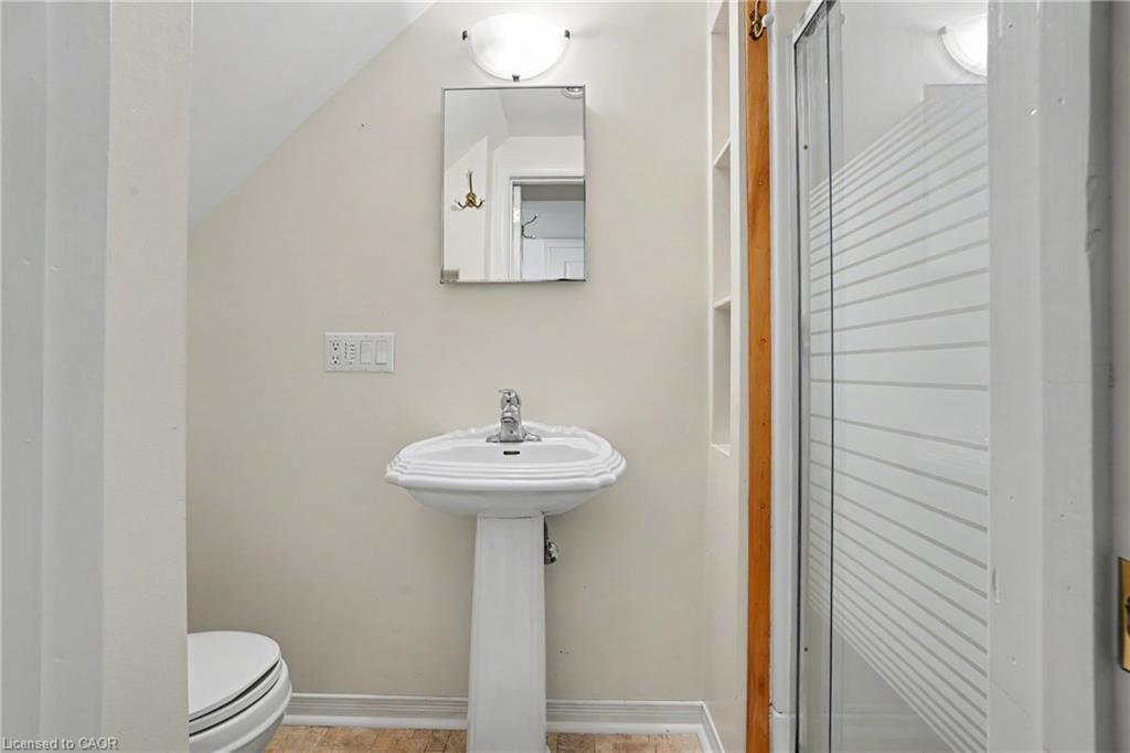 21 Farewell Crescent Property Photo 28