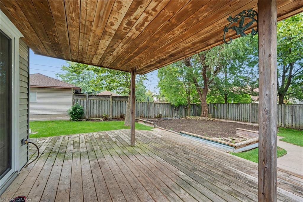 21 Farewell Crescent Property Photo 31