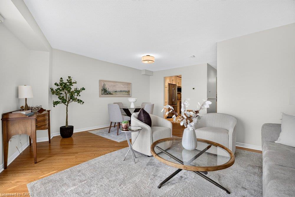 4-2136 Old Lakeshore Road Property Photo 8