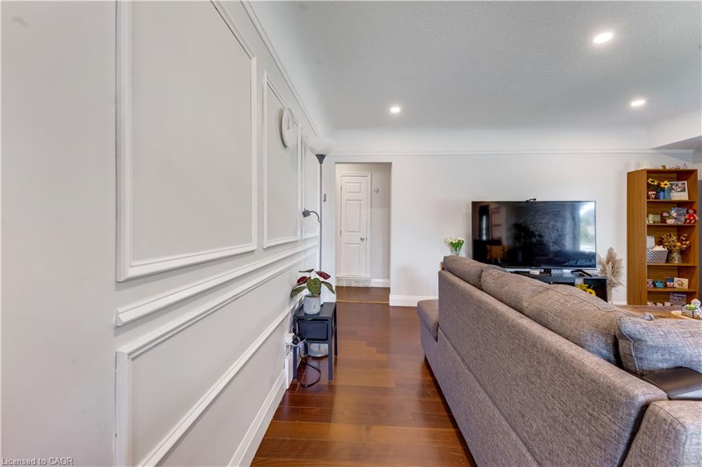 169 Bruce Street Property Photo 5