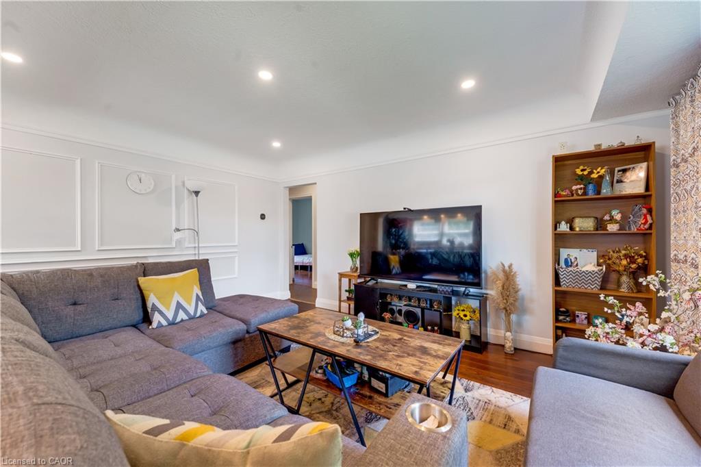 169 Bruce Street Property Photo 10