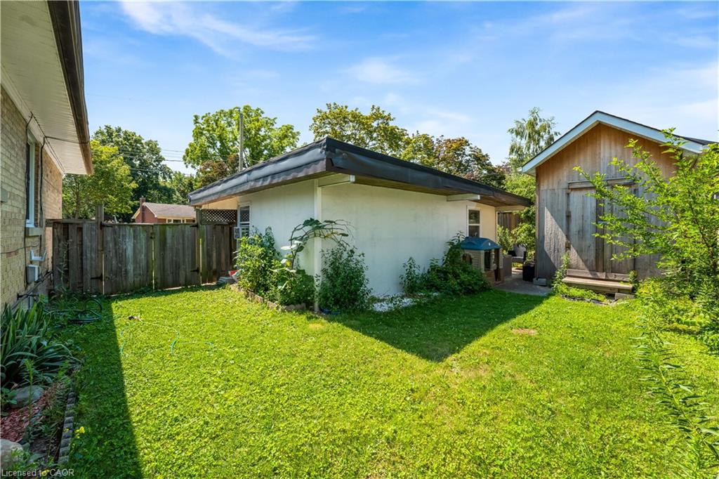 169 Bruce Street Property Photo 35