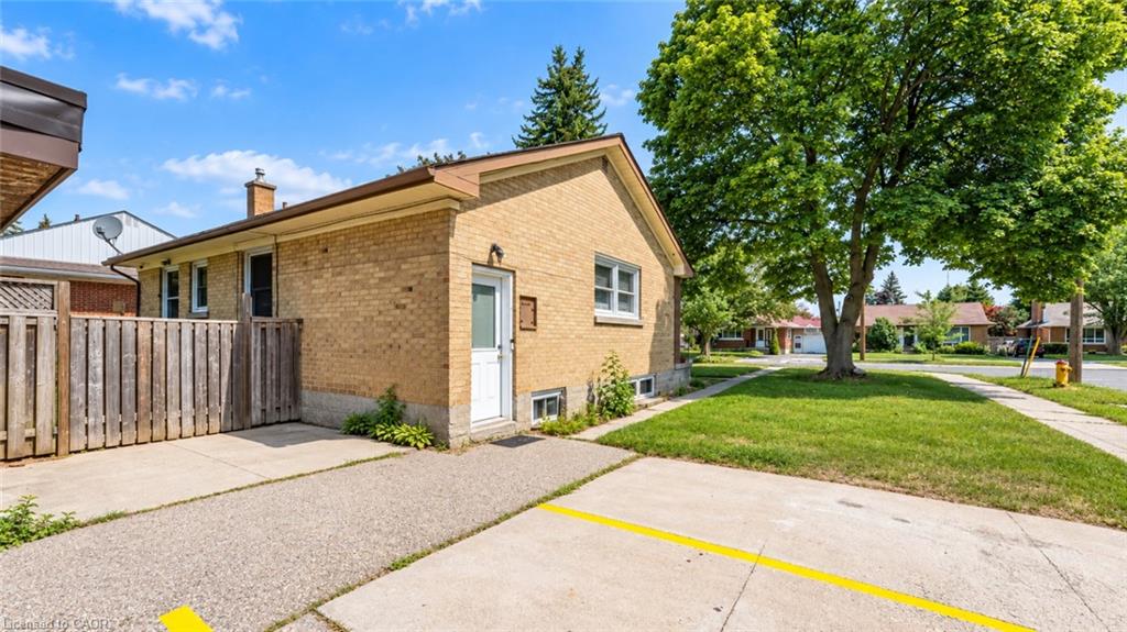 169 Bruce Street Property Photo 37