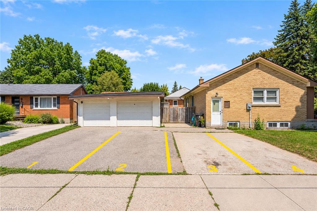 169 Bruce Street Property Photo 40