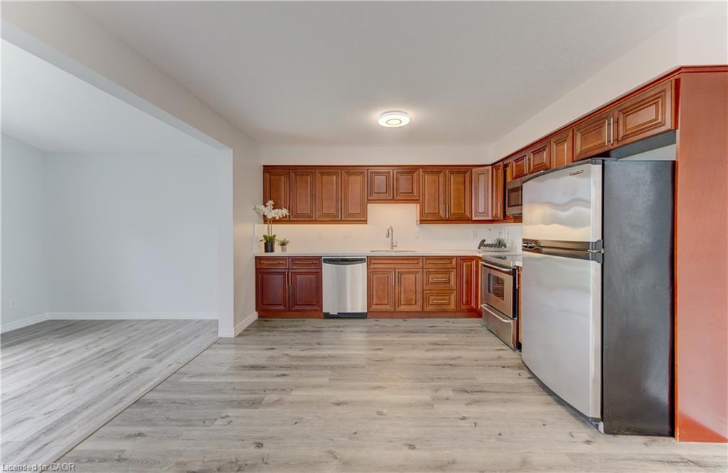 612 Brandenburg Boulevard Property Photo 13