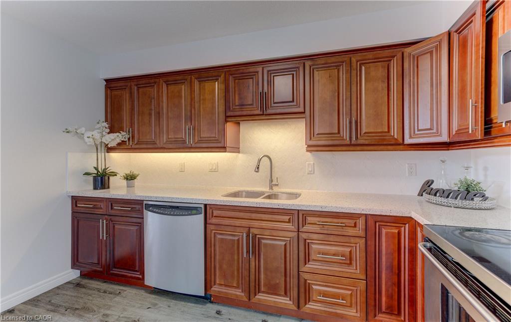 612 Brandenburg Boulevard Property Photo 19