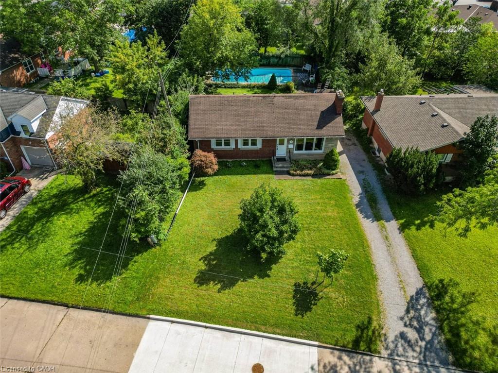 16 Byrne Boulevard Property Photo 3