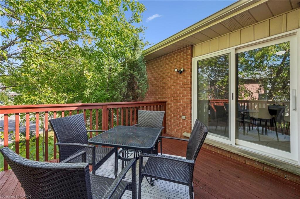 78 Old Huron Court Property Photo 24